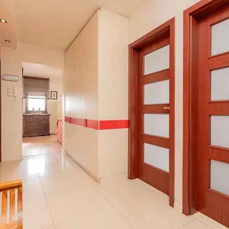 Broniewskiego Apartamento *